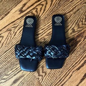 Vince Camuto Antonni Sandal